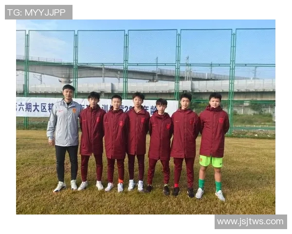 世界锦标赛点评：重庆足球队的状态表现