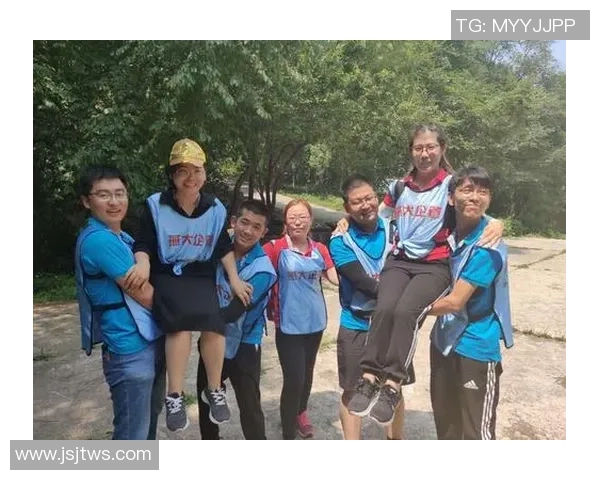 广州篮球队的默契配合揭秘：团队协作如何成就胜利之路